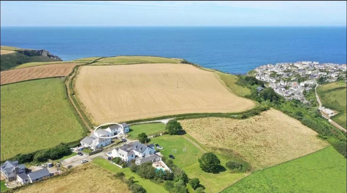 Spacious Home Sleeps 6 Short Walk To Port Isaac Village & Stunning Views Kültér fotó