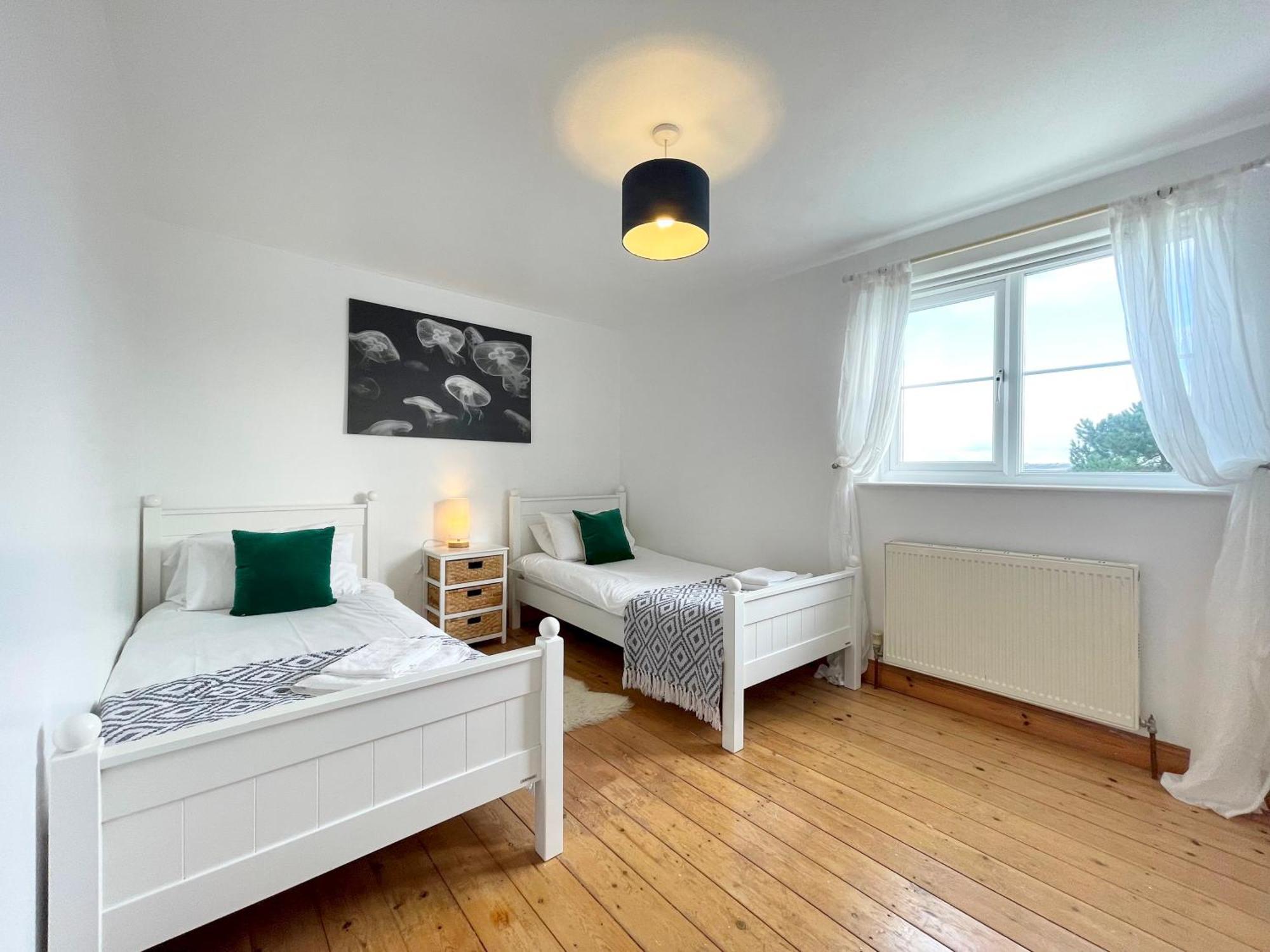 Spacious Home Sleeps 6 Short Walk To Port Isaac Village & Stunning Views Kültér fotó
